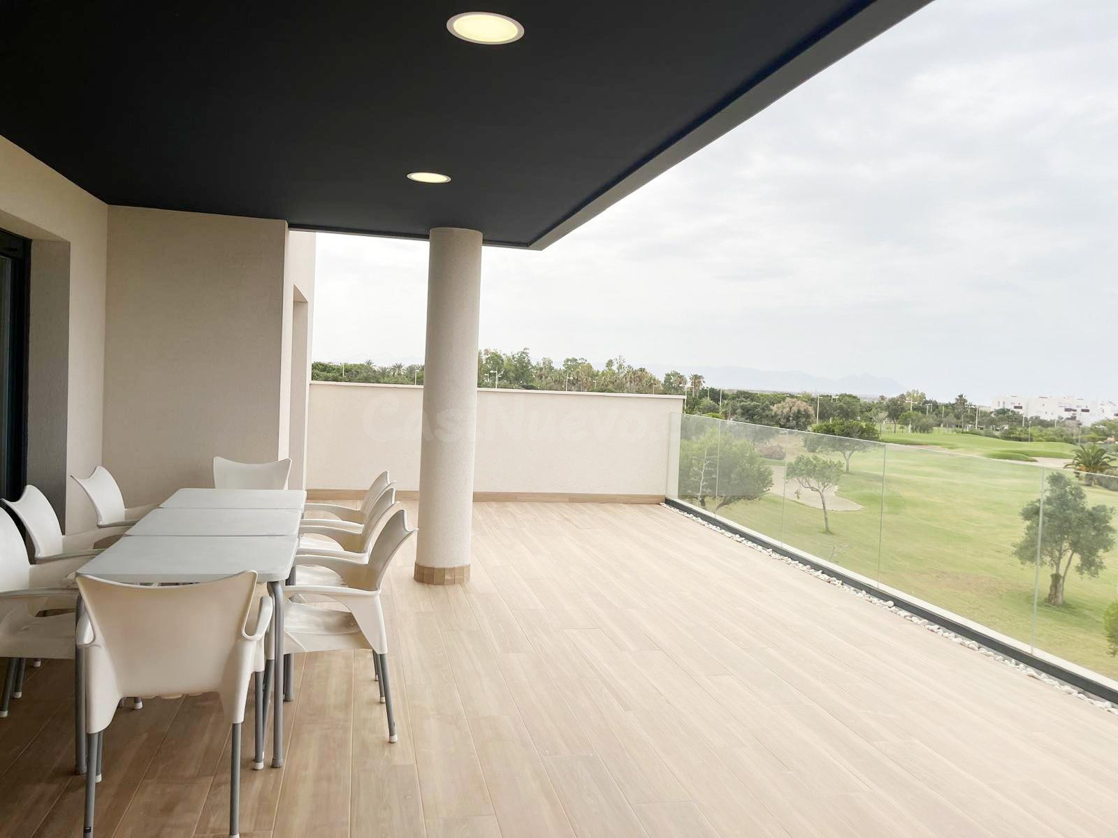¡VIVE CERCA DE LA PLAYA TODO EL AÑO EN RETAMAR! ️ 2.000€/mes con Plaza de aparcamiento y Trastero incluido