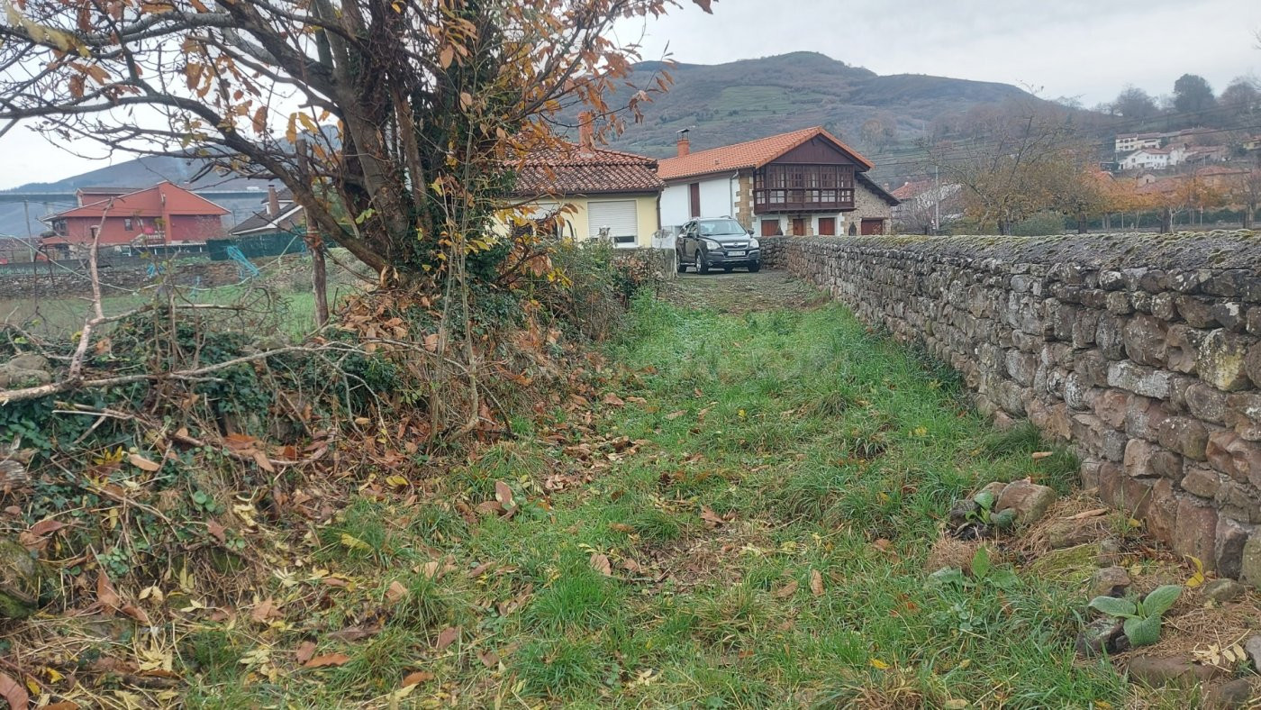 Finca urbana en venta en Arenas de Iguña - foto 3