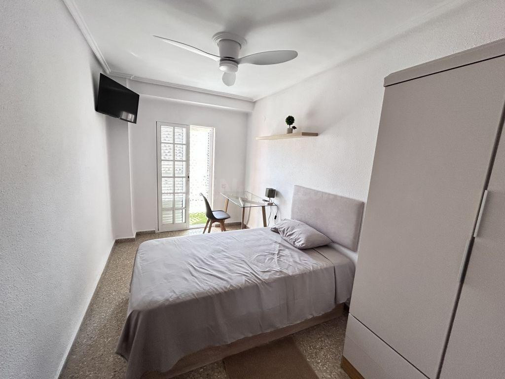 Habitación 5 habitaciones 115m² en alquiler - zona Horta Nord