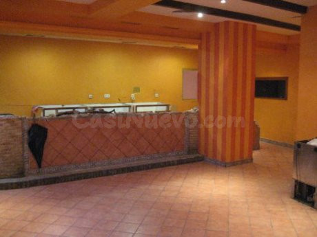 Local comercial 130m² en alquiler - Buhaira - Huerta del Rey