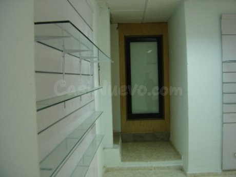 Local comercial 110m² en alquiler - Sevilla