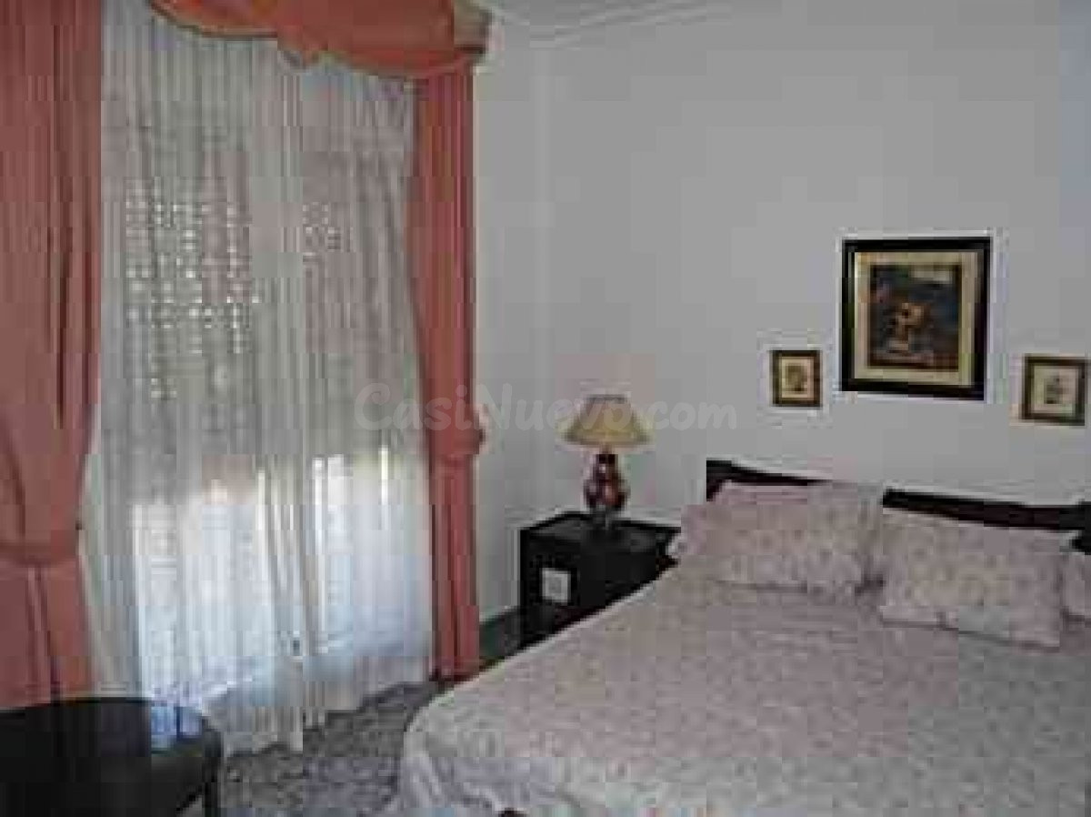 Casa 5 habitaciones 220m² en venta - Gran Plaza - Marqués de - foto 2