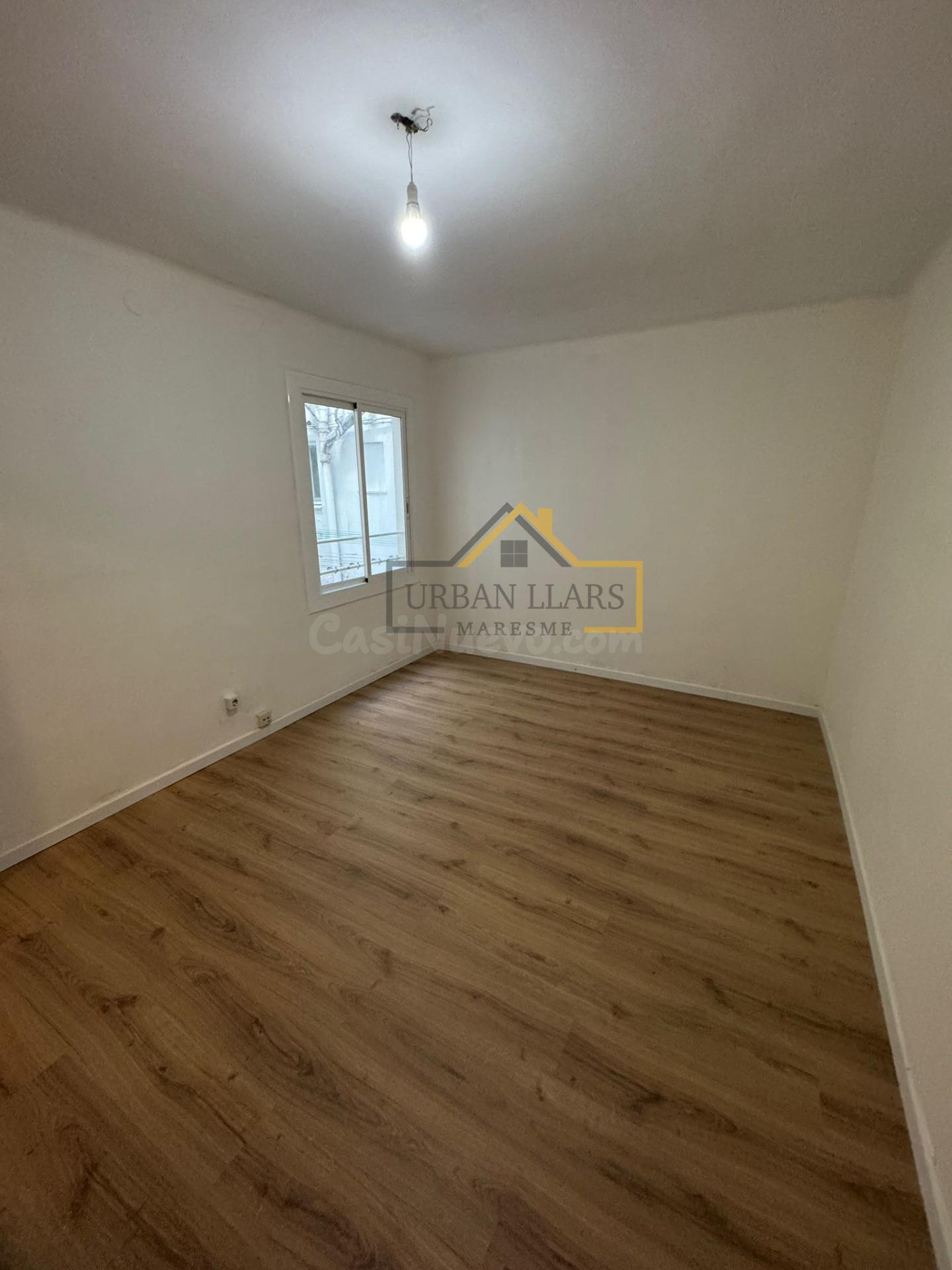 Piso de 4 habitaciones en Peramas. - foto 5