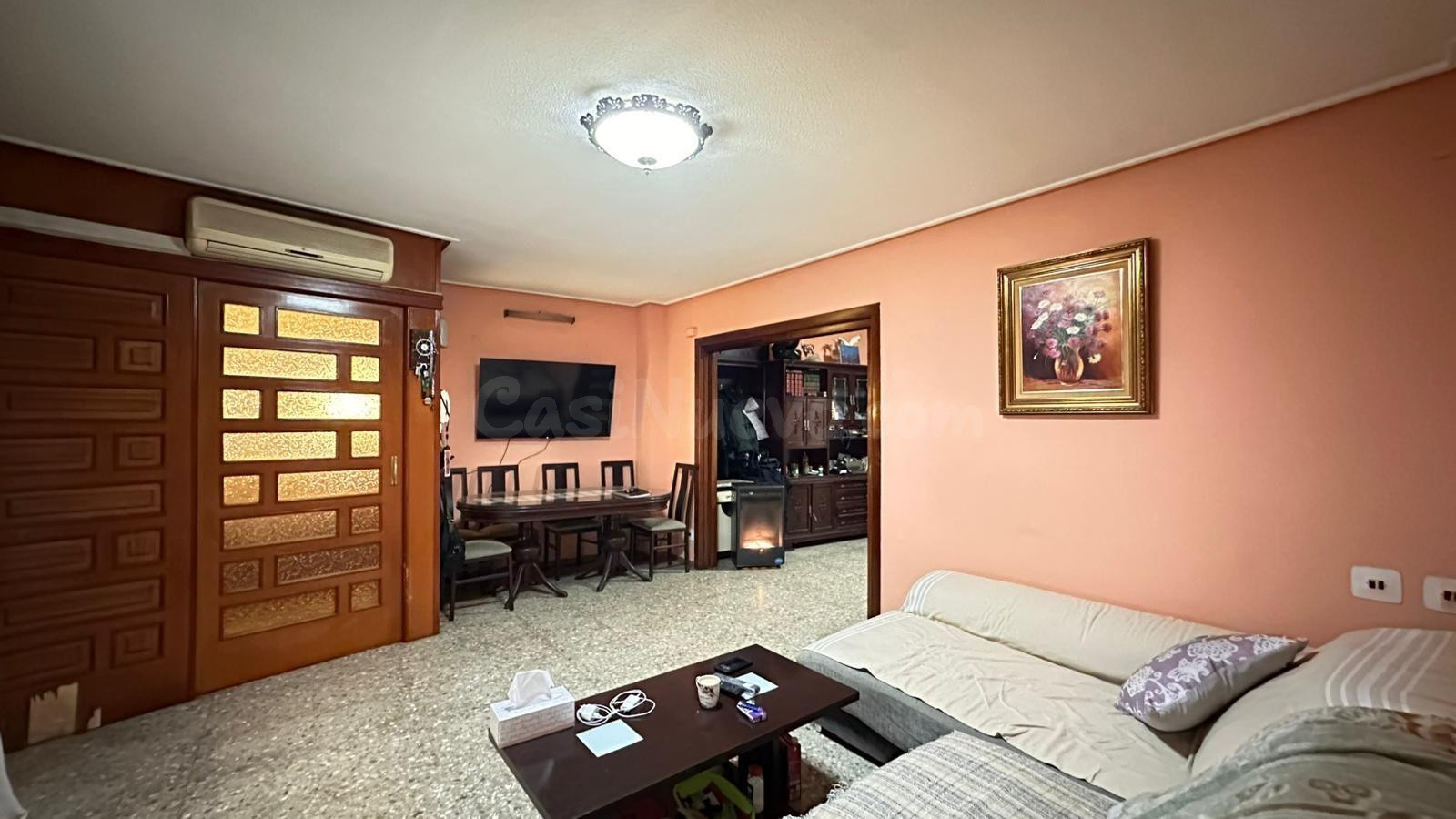 Gran casa de pueblo en el centro de Carlet con 249 m2, terraza y muchas posibilidades