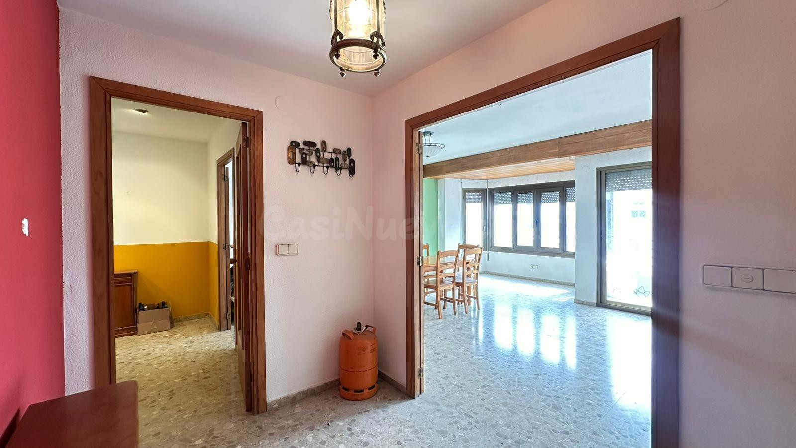 PISO DE 185 M2 UTILES Y CUATRO habitaciones EN CARCAIXENT - foto 4