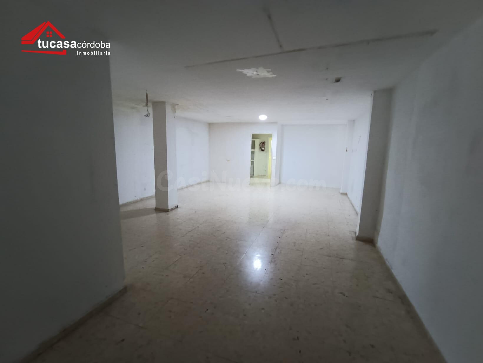 Local Comercial en Santa Rosa | 125 m2 | 7 Estancias Independientes y 2 Baños | Ideal Clínica, Academia o Cambio de Uso