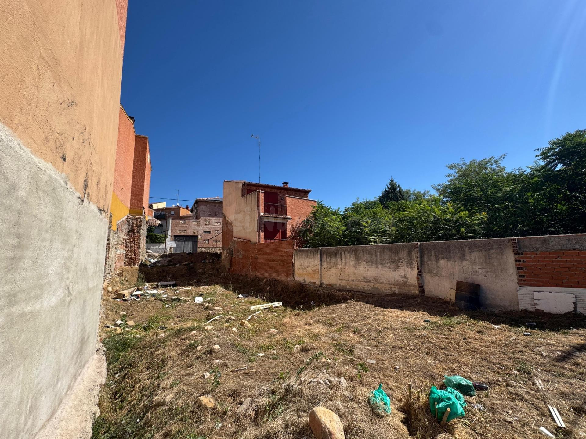 Terreno urbano 184m² en venta - Casco antiguo villamanta - foto 2