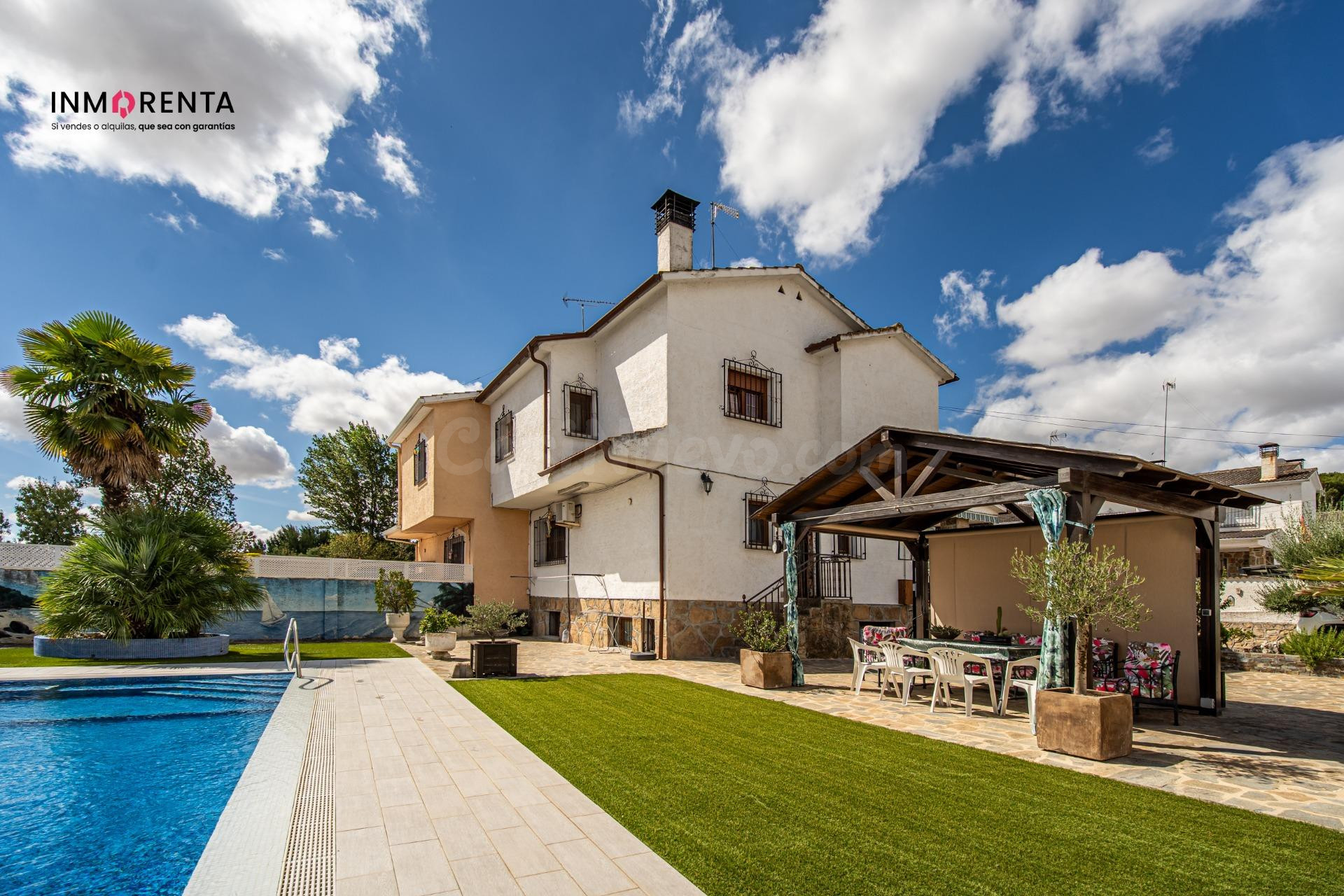 EXCLUSIVO CHALET EN VENTA EN VILLAMANTA
