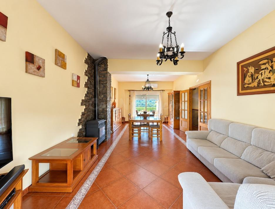 Dúplex amueblado con dos terrazas y vistas abiertas en Manuel