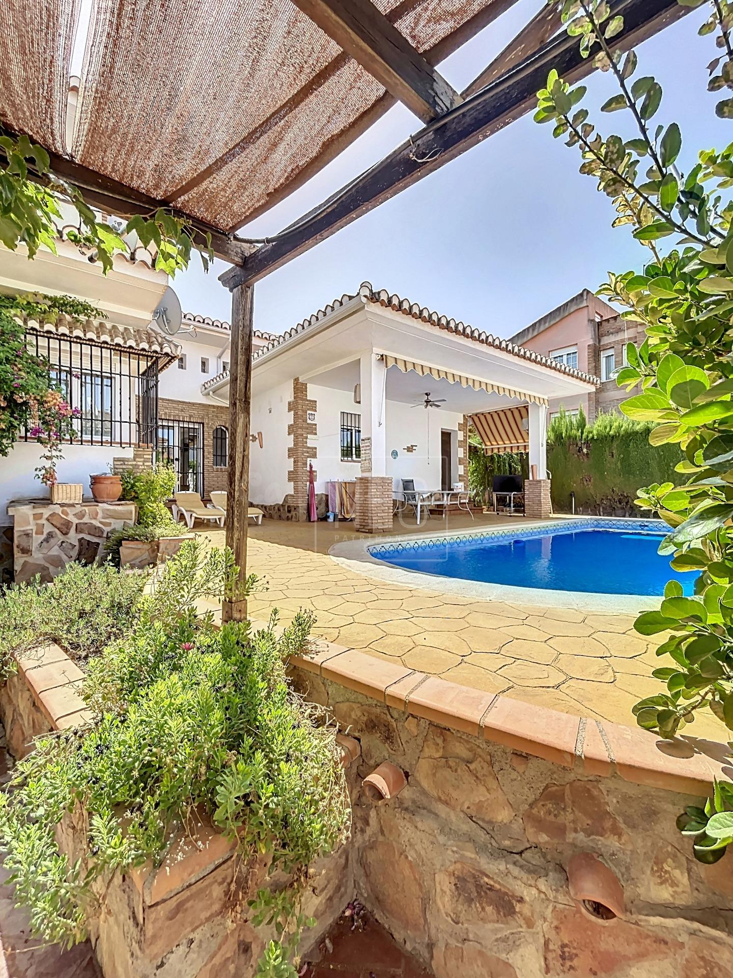 CHALET INDIVIDUAL EN CALLE LOS ALMENDROS, EL VENTORRILLO