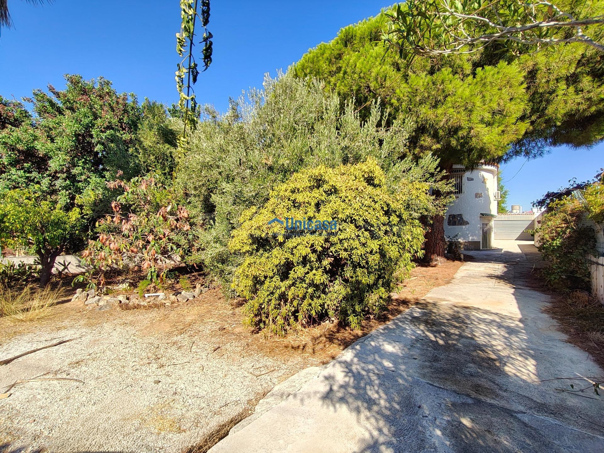696 M2 DE PARCELA URBANA + 523 M2 ADICIONALES | 27 M DE FACH - foto 3