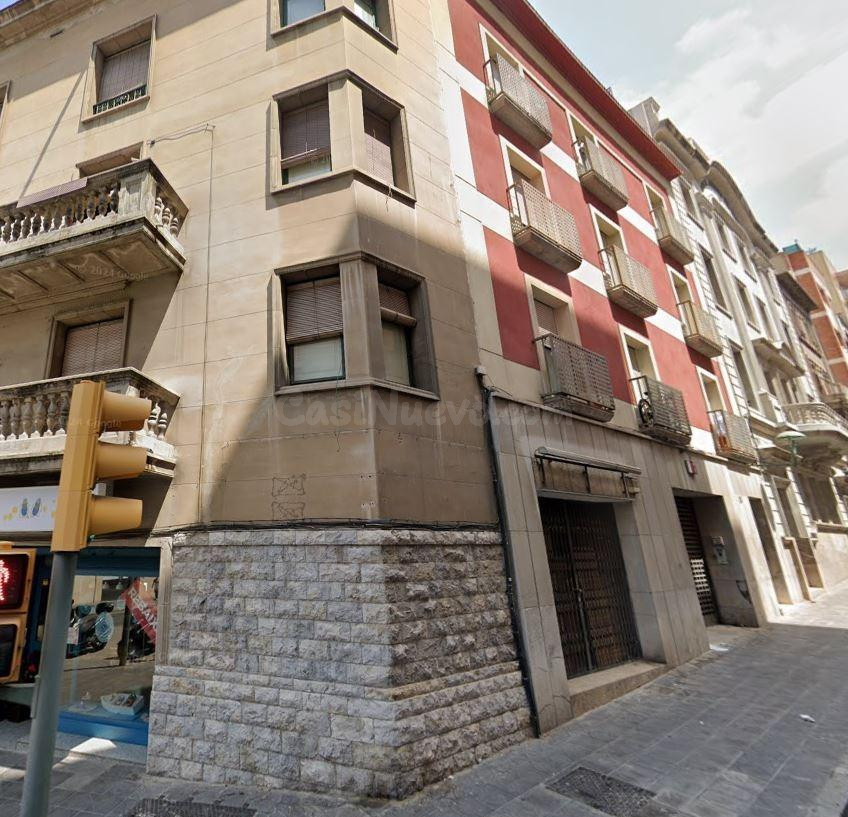 Se vende residencial OKUPA en Avenida Estanislau Figueres 25 de Tarragona (Tarragona).