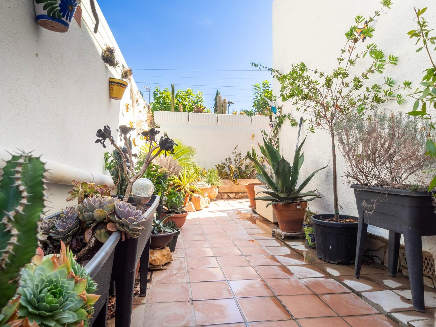 Casa acogedora en una muy buena ubicación, cerca de comercio - foto 3