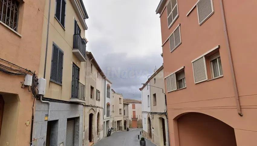 Venta de CHALET OKUPADO en Pasaje Gorgonçana Nº 3 Esparregue