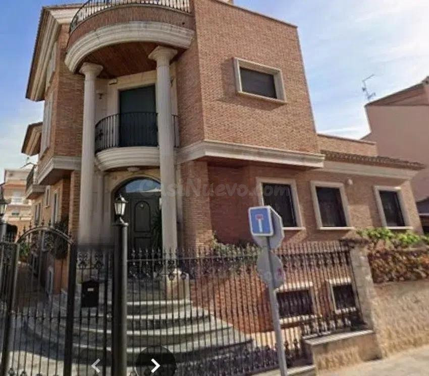 CASA OKUPADA EN VENTA EN BENIPARELL