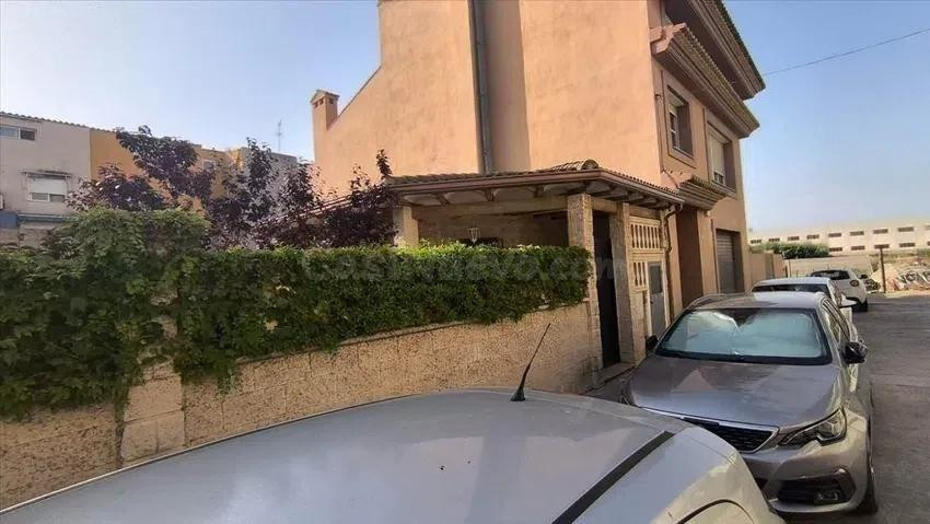 CASA OKUPADA EN VENTA EN BENIPARELL - foto 4