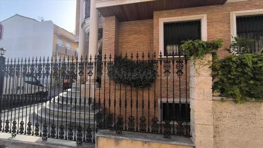 CASA OKUPADA EN VENTA EN BENIPARELL - foto 5