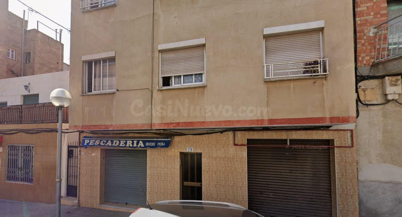 Venta de PISO OKUPADO en C/ VINT-I-UN, 74 (BONAVIS) Tarragon - foto 4