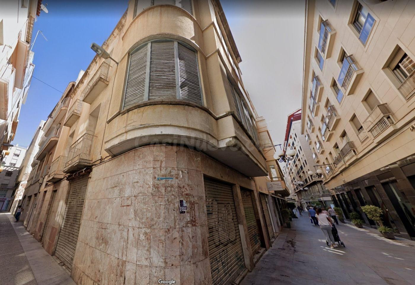 Edificio en pleno centro de Elche.