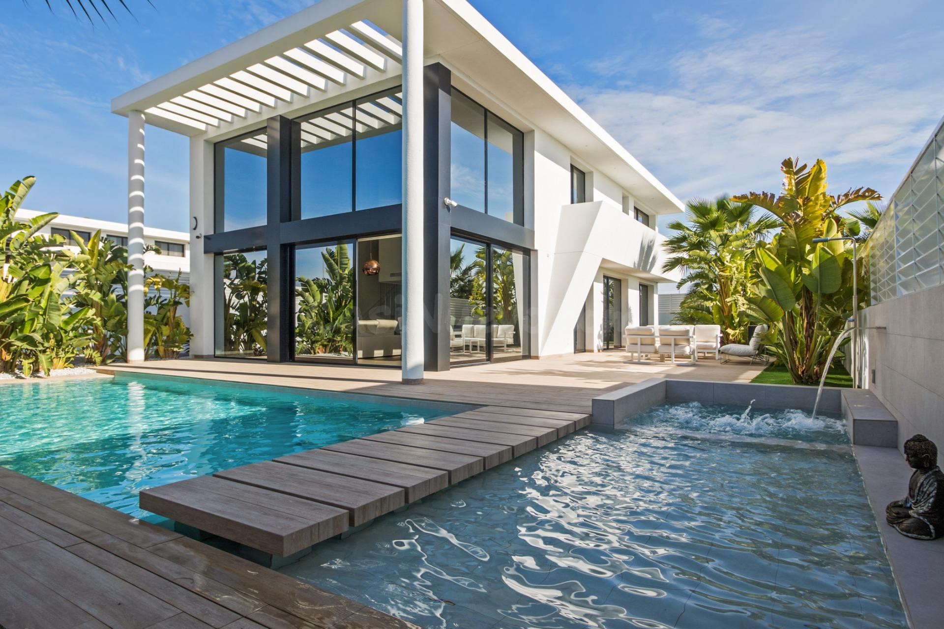 Exclusiva villa de lujo en San Fulgencio, Alicante.