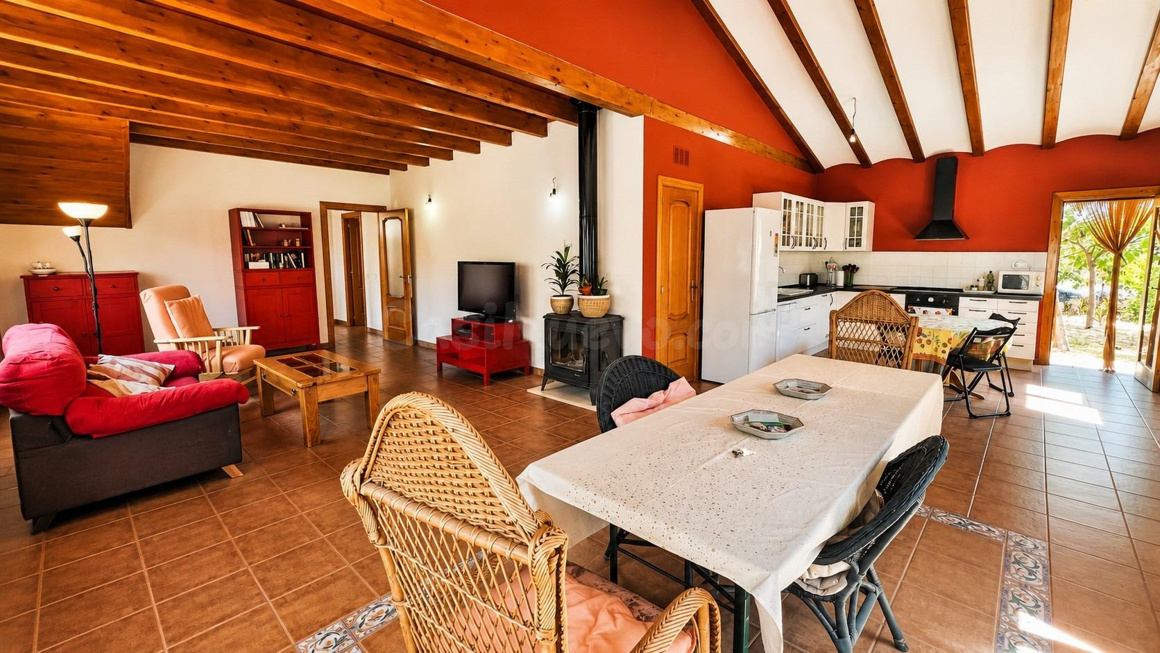 Chalet con terreno en La Marmudella
