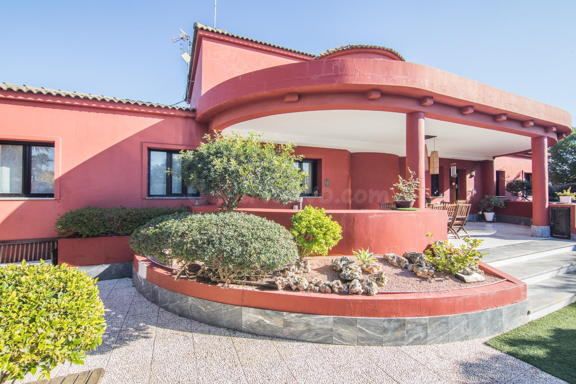 Chalet independiente en Elche, zona la Baya Alta.