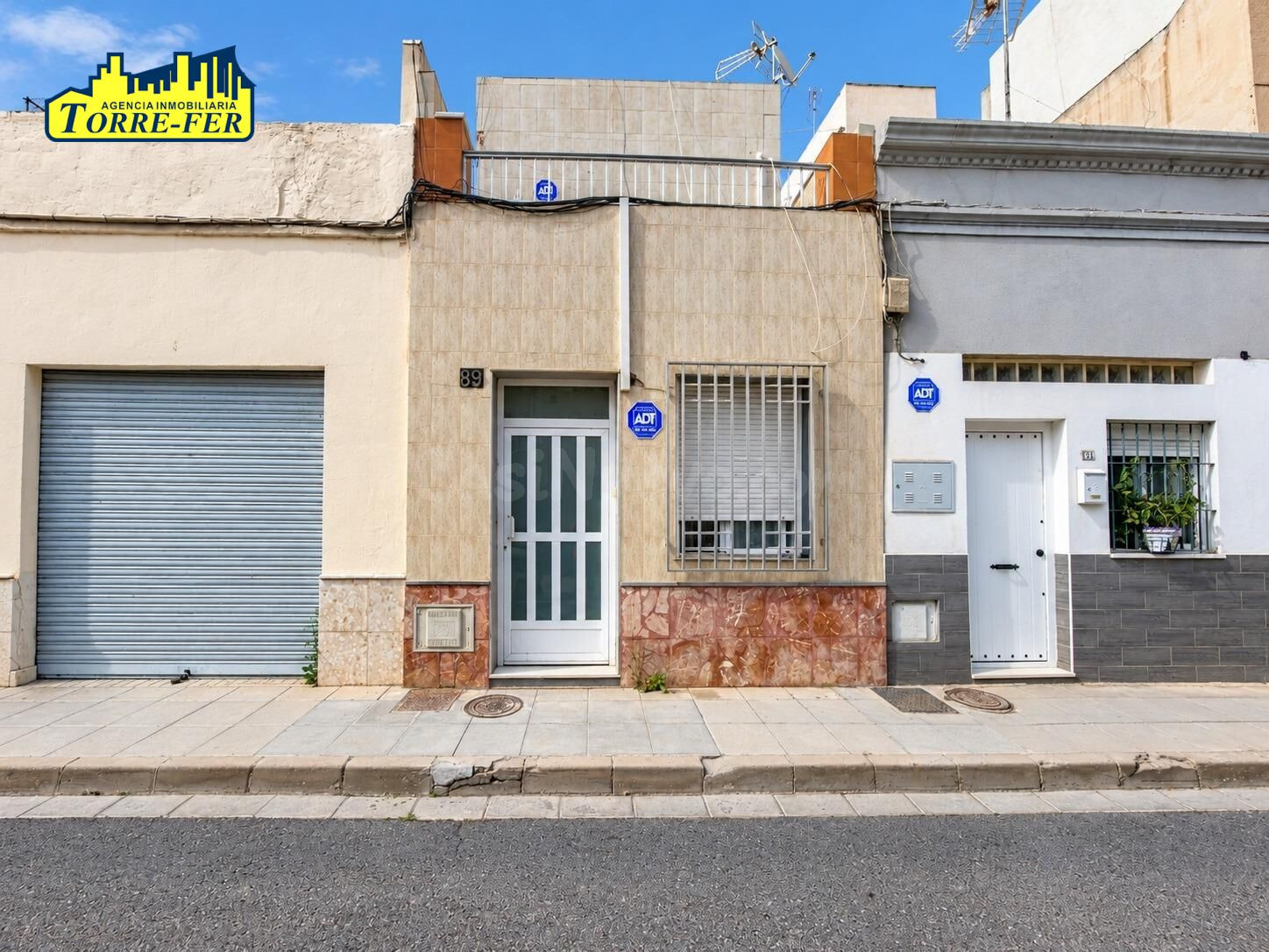 CASA EN VENTA EN LOS MOLINOS, JUNTO A CALLE MANUEL AZAÑA Y CENTRO COMERCIAL CARREFOUR
