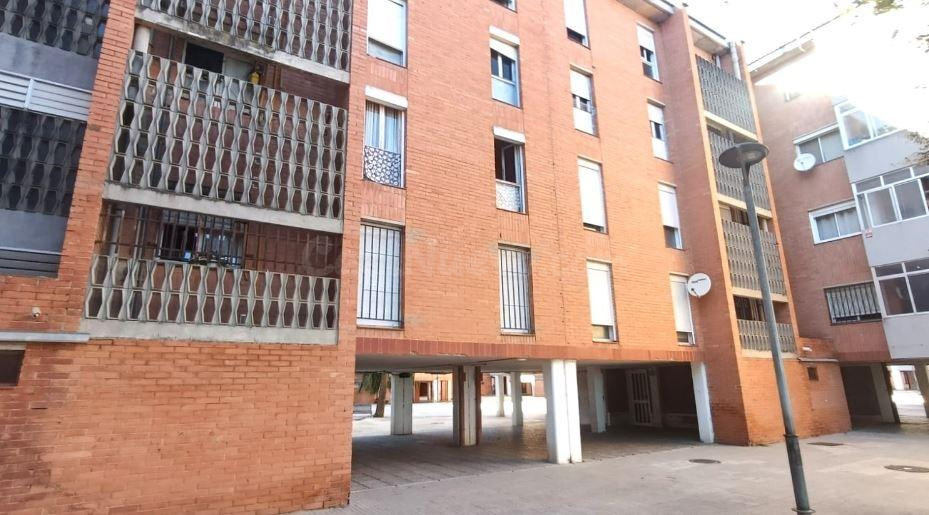 Se vende piso CESIÓN DE REMATE en C/  MAS PELLICER DEL en R