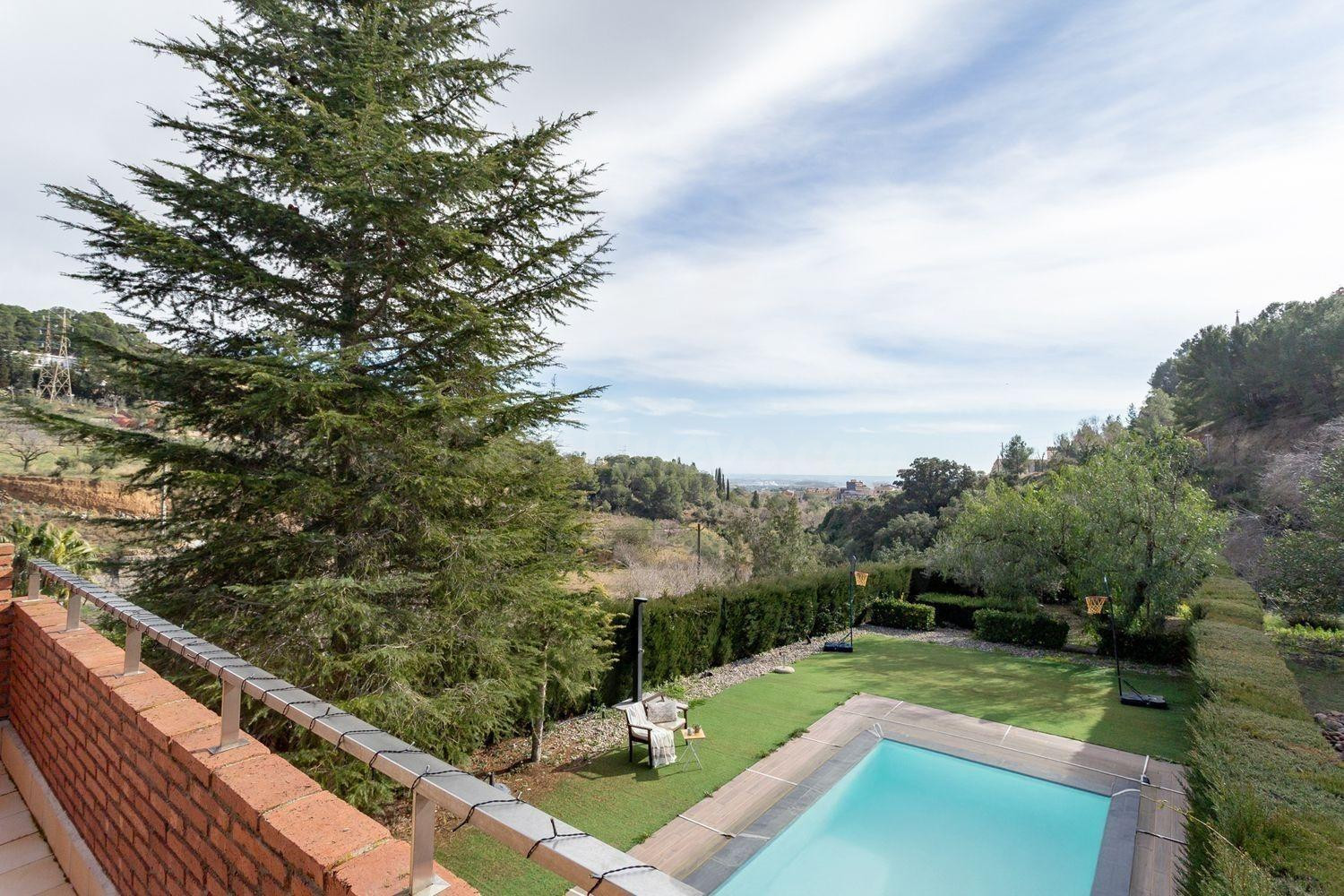 Chalet Adosado en Venta