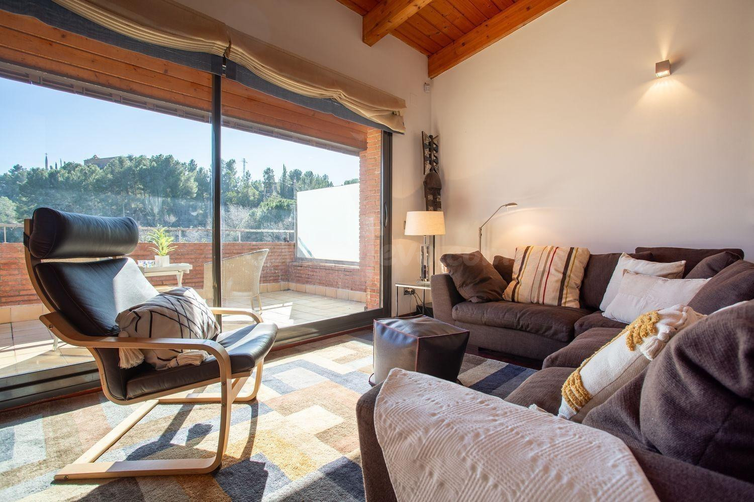 Chalet Adosado en Venta - foto 4