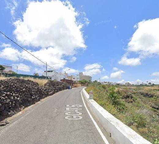 Se vende finca rustica OKUPADA en C/ ALCALDE PEDRO MORENO, Moya (Las Palmas)