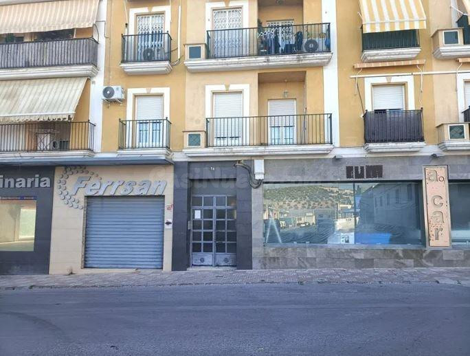 Se vende piso CESIÓN DE REMATE en C/ AVDA  de la Juventud en Priego de Córdoba (Córdoba)