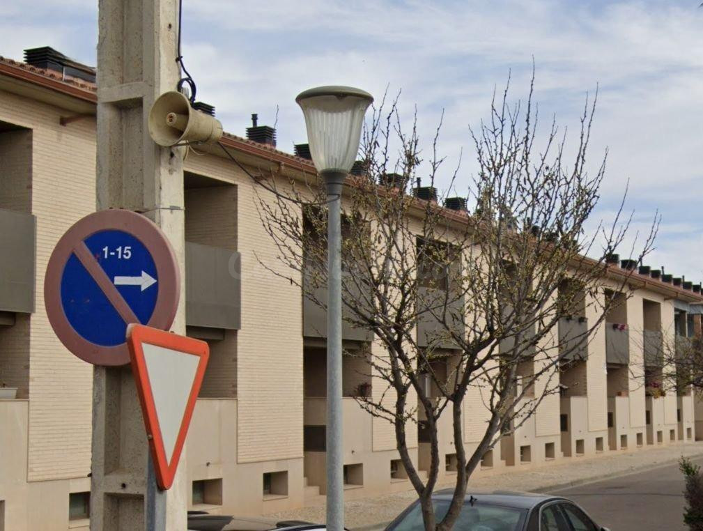 Se vende casa CESIÓN DE REMATE en C/ Ramon Y Cajal en Pastriz (Zaragoza)
