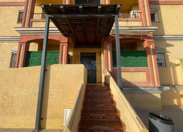 Se vende piso CESIÓN DE REMATE en C/ AV CONSTITUCION en Lepe (Huelva)
