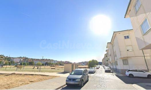 SE VENDE suelo urbano OKUPA en C Avila 14 de Navalmoral de l - foto 3