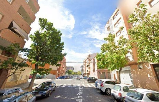 SE VENDE piso OKUPA en C FONTANET 19 de Lleida
