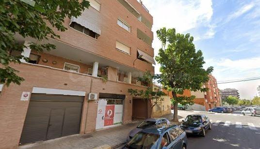 SE VENDE piso OKUPA en C FONTANET 19 de Lleida - foto 2