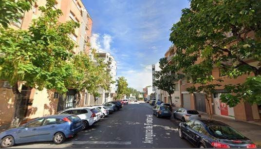 SE VENDE piso OKUPA en C FONTANET 19 de Lleida - foto 3