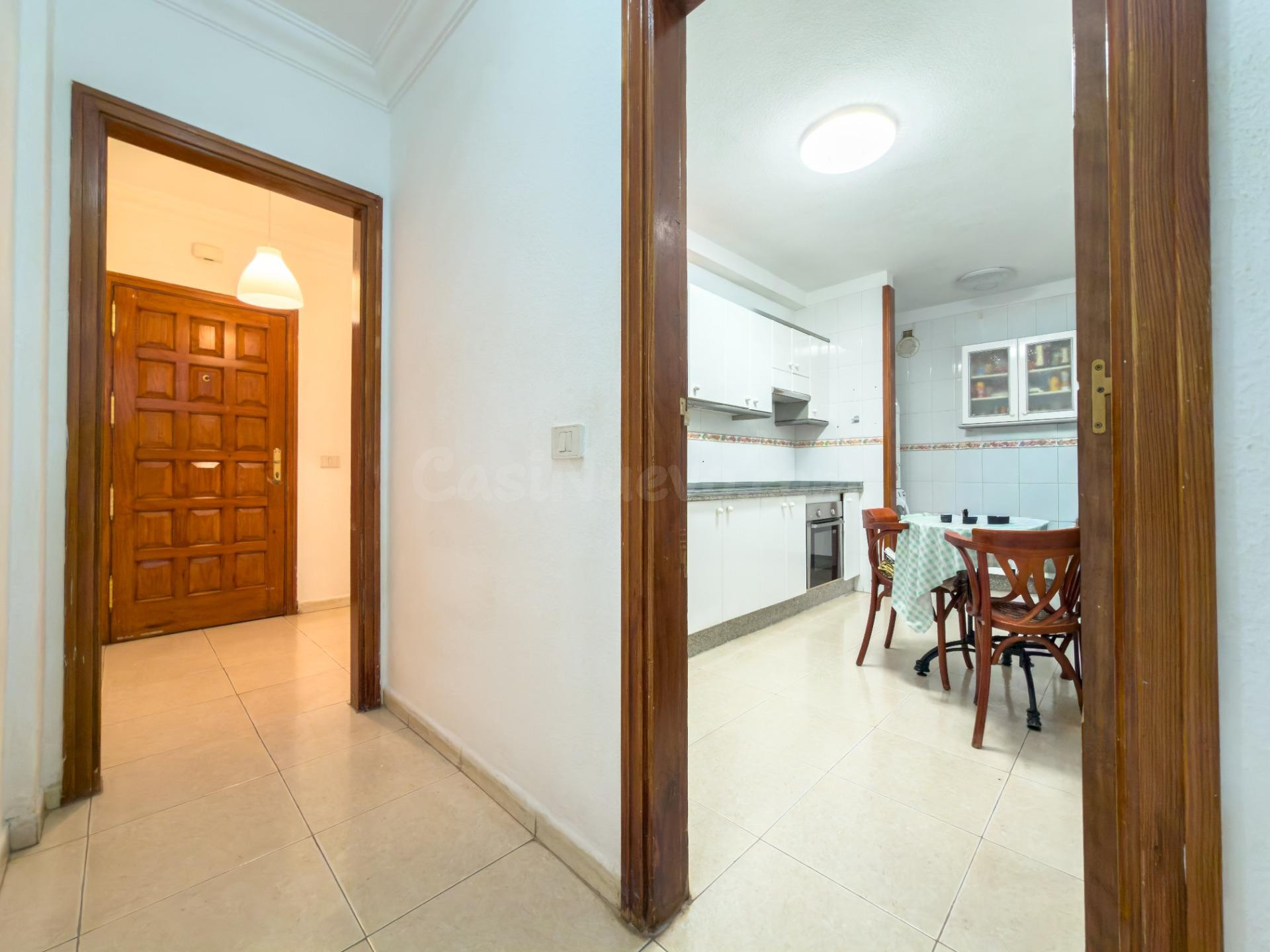 Piso con terraza privada, garaje y rentabilidad inmediata ju - foto 2