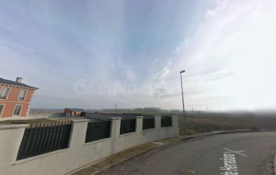 SE VENDE casa  OKUPA en C HERRADURA 18 de Villamayor