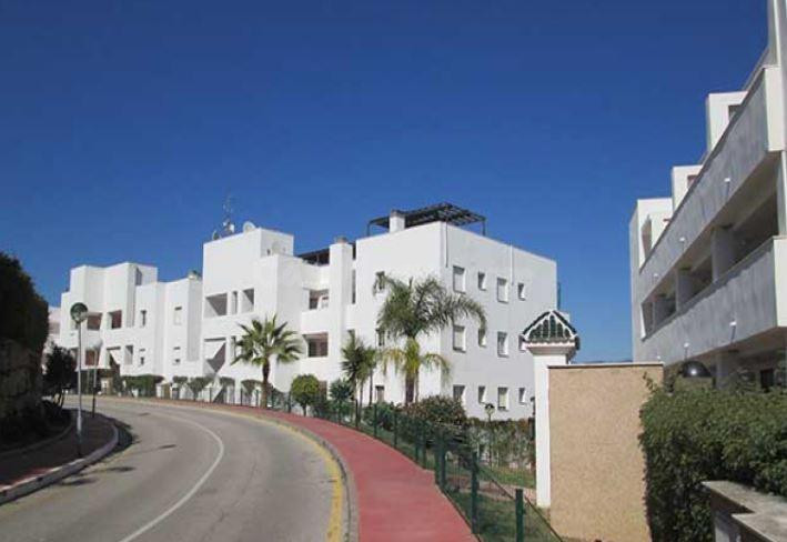 SE VENDE piso OKUPA en C CL S.BALLESTEROS DE RIVIERA,7 Mijas