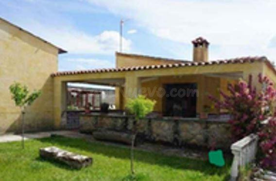 CHALET EN VENTA BUENAVISTA. Urbis te ofrece un chalet en venta en Buenavista, Salamanca.