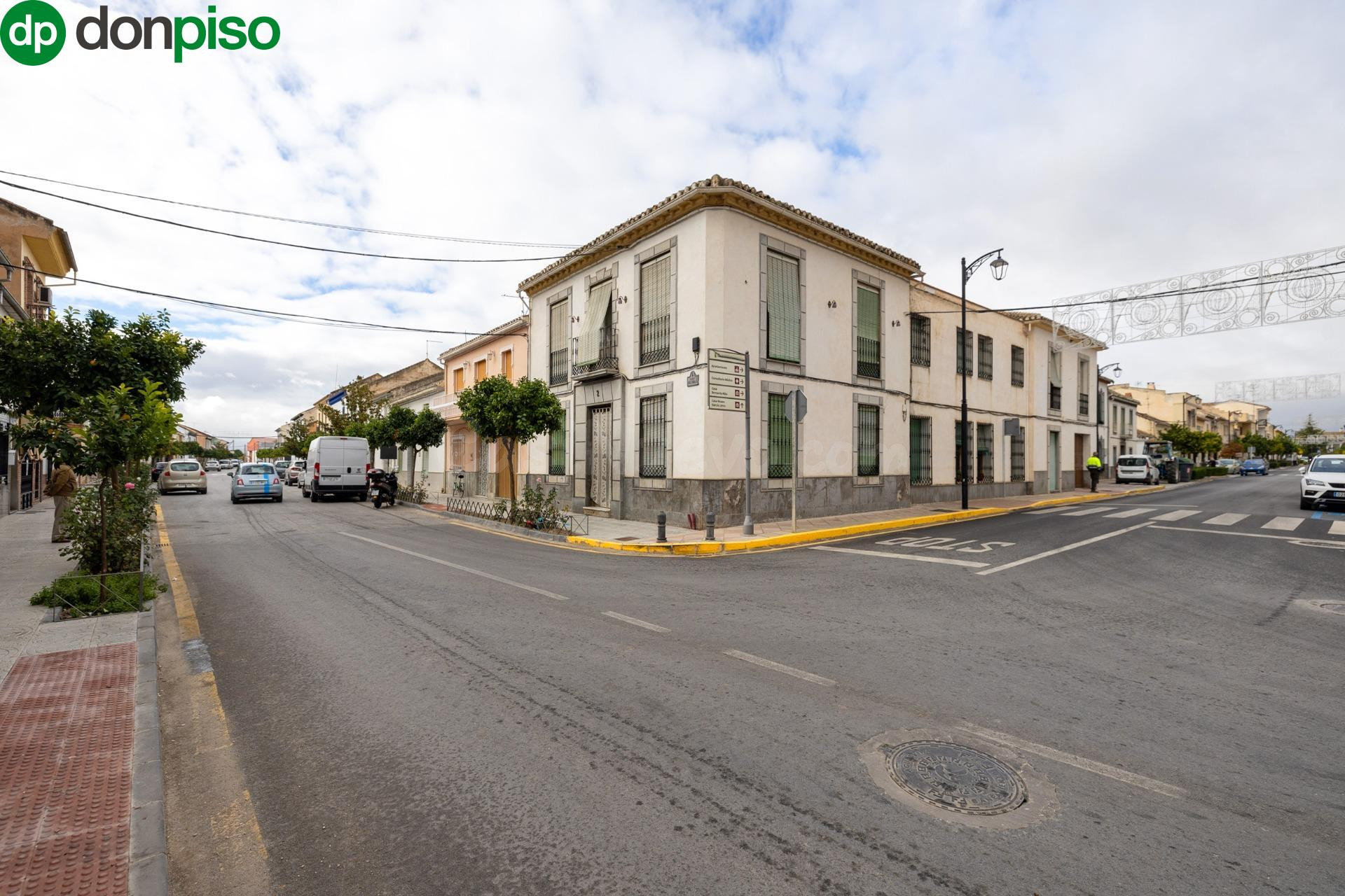 Adosado 10 habitaciones 241m² en venta - Andalucia