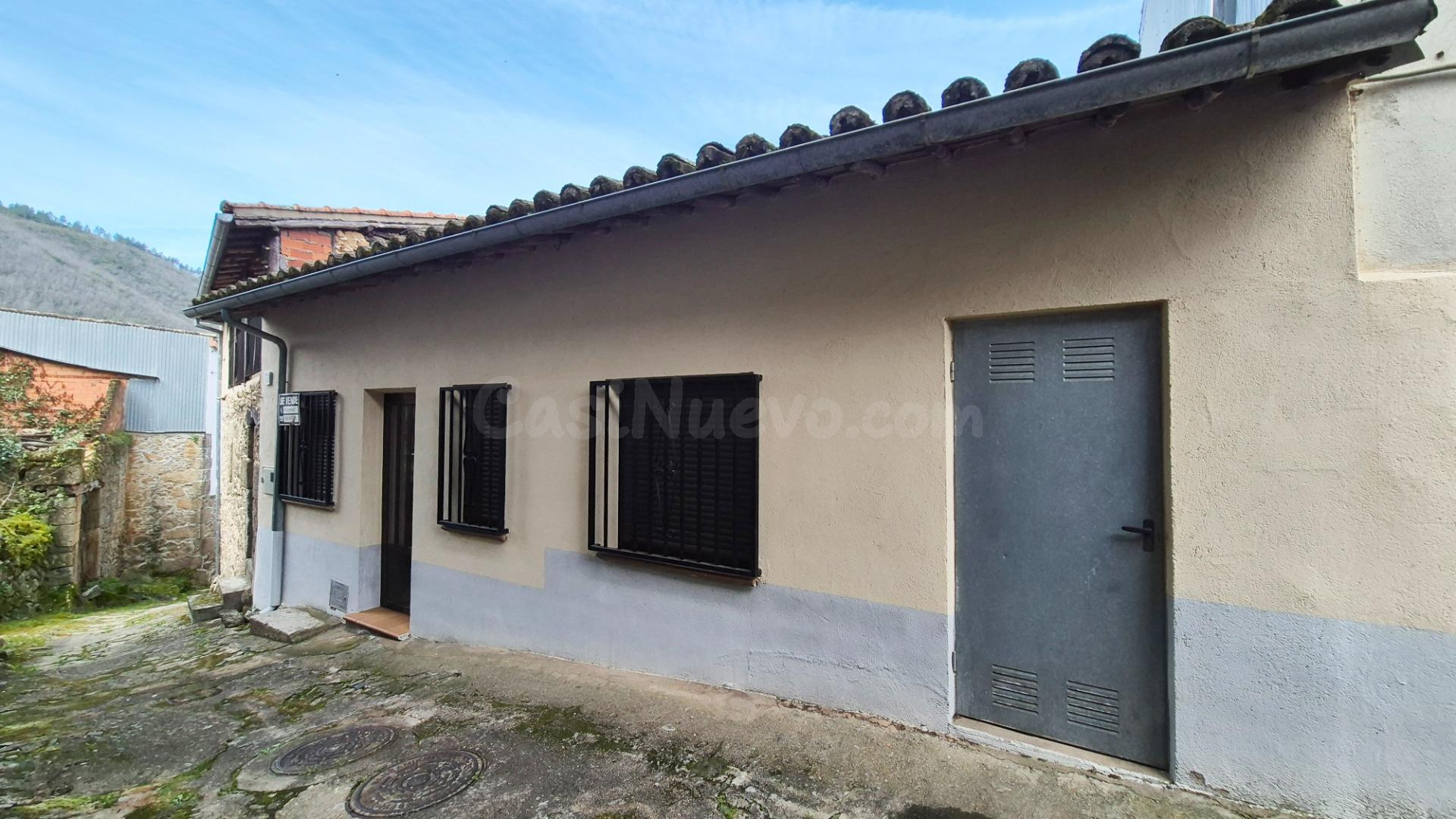 CASA VENTA SAN ESTEBAN DE LA SIERRA. Urbis te ofrece una casa en venta en San Esteban, San Esteban de la Sierra, Salamanca.