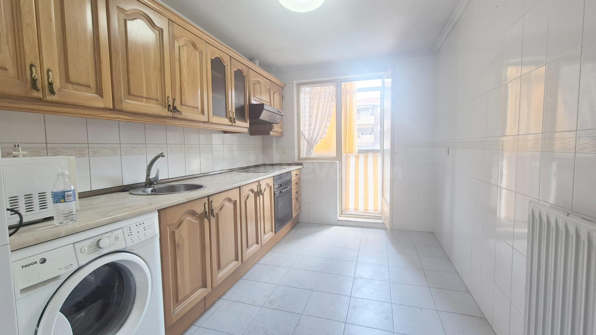 PISO VENTA SALAMANCA. Urbis te ofrece un piso en venta en Garrido Sur, Salamanca.
