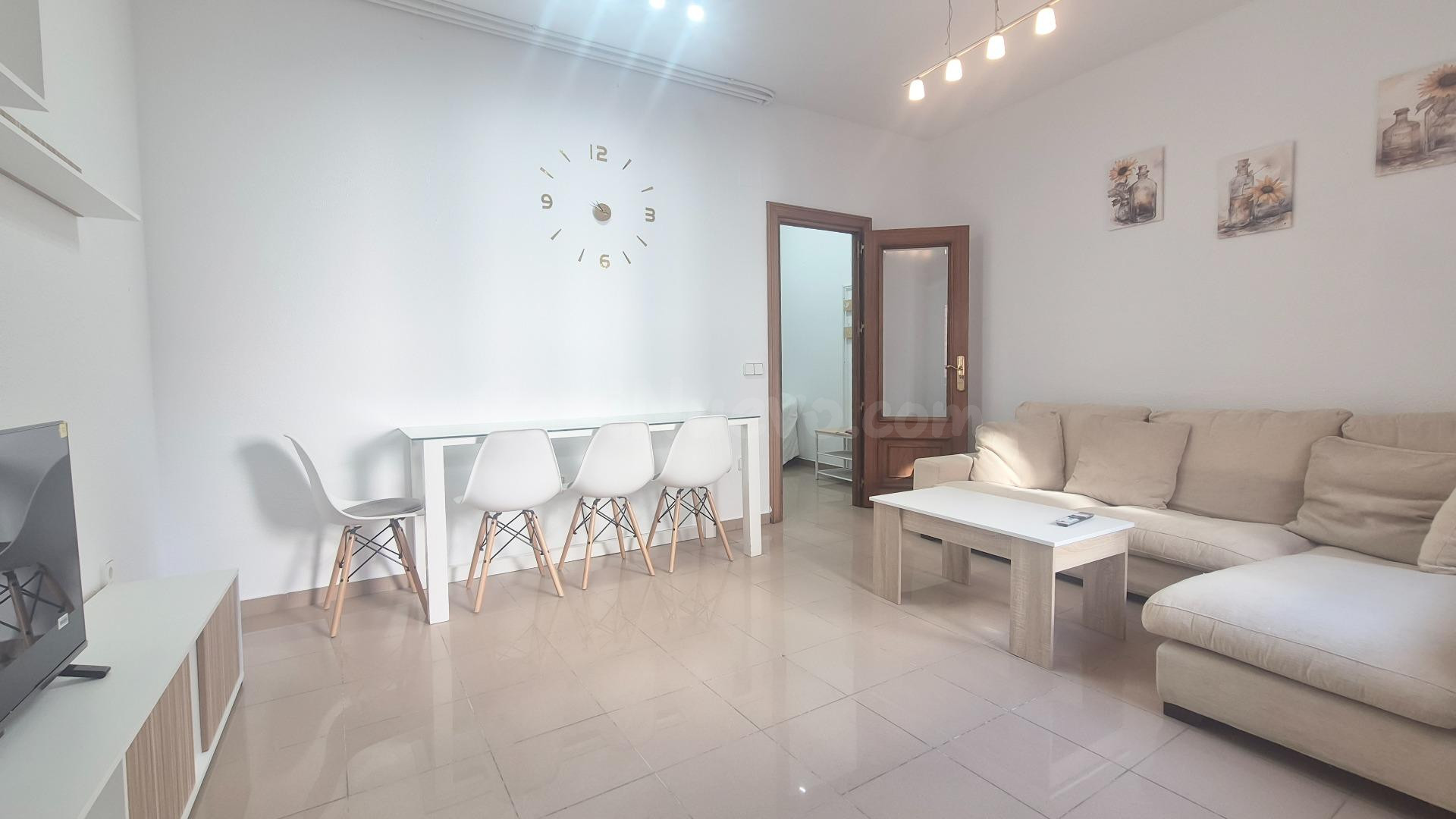 PISO EN VENTA EN EL CENTRO HISTÓRICO DE SALAMANCA. Urbis te ofrece un piso en venta en el centro de Salamanca.