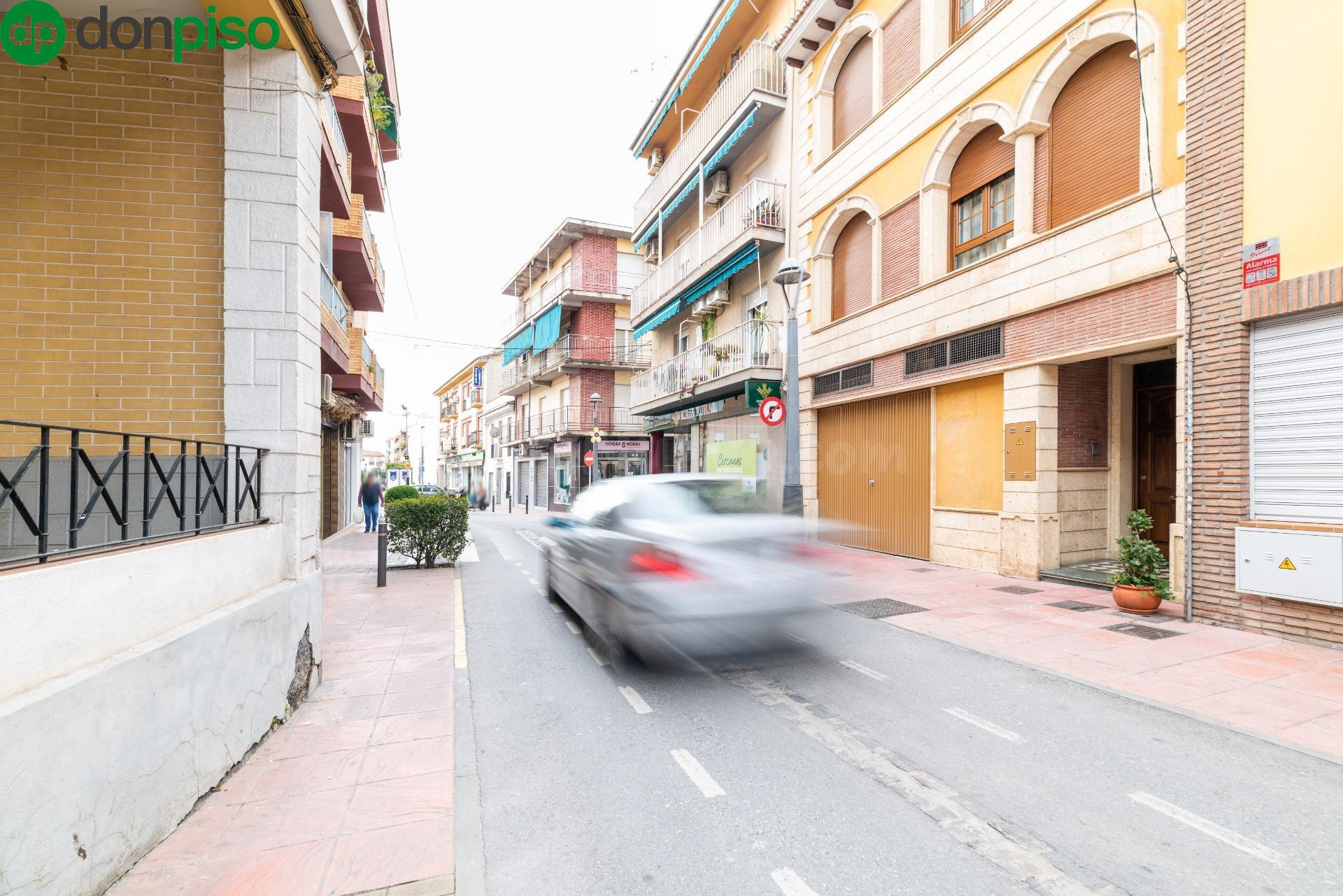 Oportunidad única: Local comercial en pleno centro de Peligros