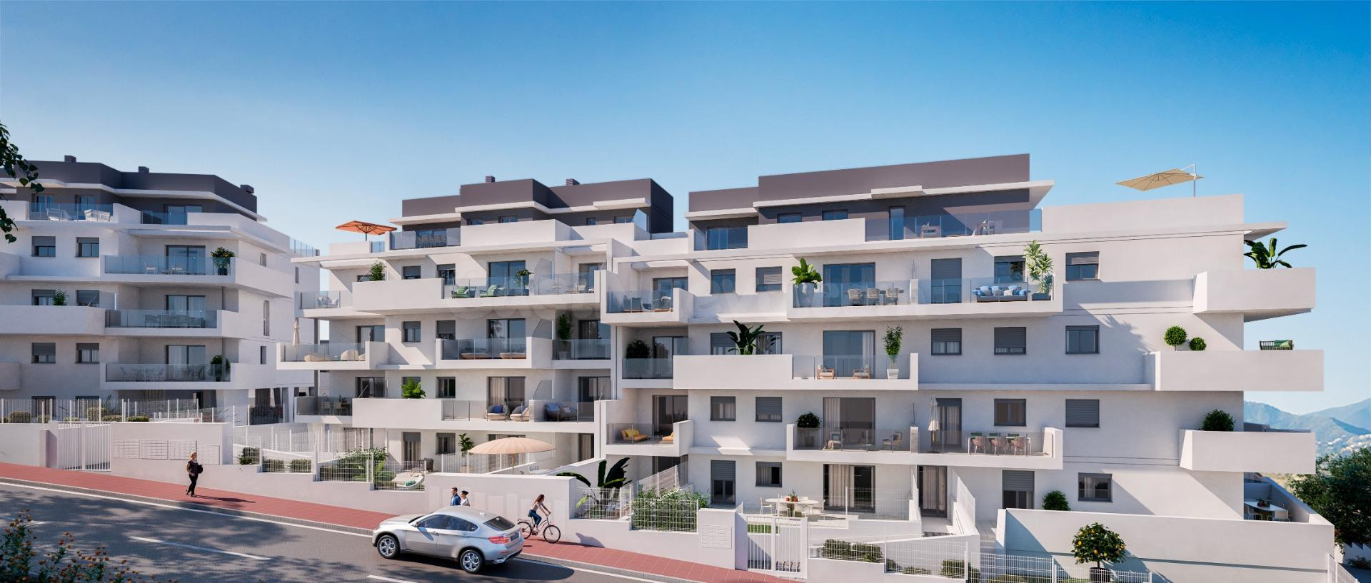 Apartamento planta baja de 2 dormitorios y 2 baños con vistas al mar. Manilva