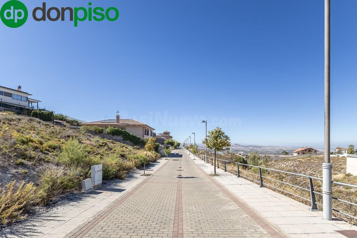 Solar en venta en la Zubia