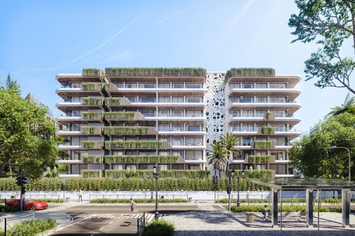 Apartamento de lujo de 3 dormitorios, 2 baños con vistas al mar. Fuengirola. Entrega inmediata